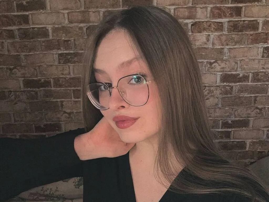 LiveJasmin ShylaGerstner is Freechat ShylaGerstner — I enjoy lazy mornings with coffee , long walks in nature , and dancing when nobody's watching . I can be sweet and caring, but I also love teasing and keeping things fun .