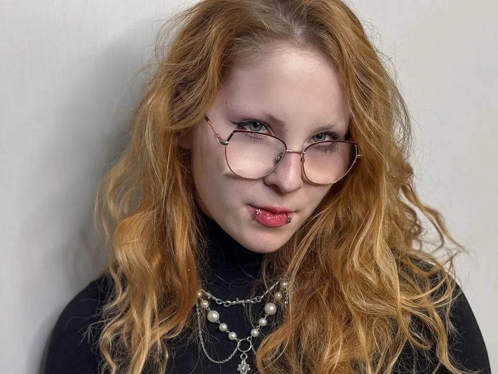 SofiaDyson — I really enjoy being sexy and being seen while I feel that way, being pampered and being told things that turn me on.