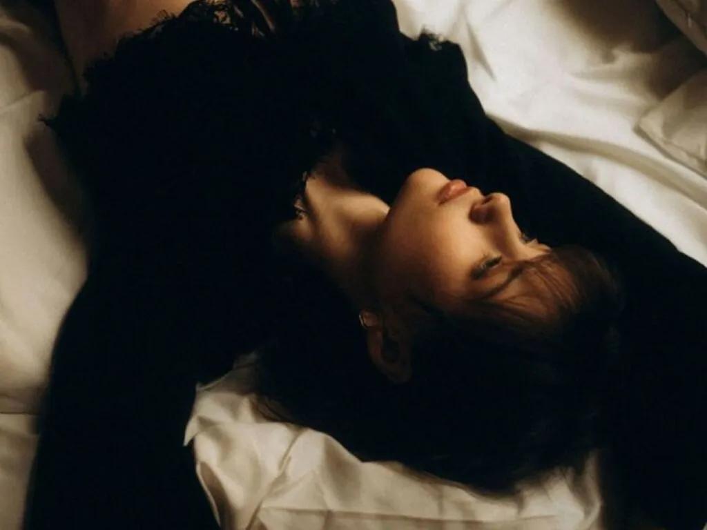 LiveJasmin ZulaMabin is Freechat ZulaMabin — Coffee stains on pages of my journal.
City lights and quiet nights.
Pasta made with love.