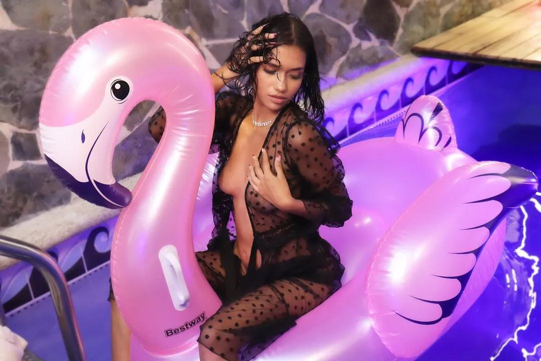 AlanahGreyGB on Streamate 