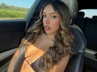 AliceHarriss — I love dominant men who tell me how they want to touch me and whisper dirty things in my ear. I want you to play with me the way you want to reach maximum pleasure. And also, I'm a switch. I love to play with beta guys and put them and their place.