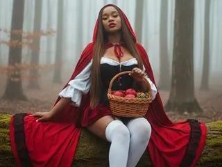 ashanty_1012 — In my shows my big tits and my beautiful butt will never be missing, you will not see naked in the public chat and before taking me to PVT tell me your wishes