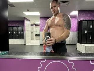 Badboibrad — Jack this BWC and command you to be my lil sex slave. Watch my cock grow inside you and listen to what I tell you to do.