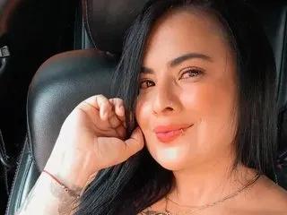 Caandy_18 — I invite you to enjoy a show full of pleasure, games, fantasies, and a lot of connection. I love to please and surprise... do you dare to discover me?