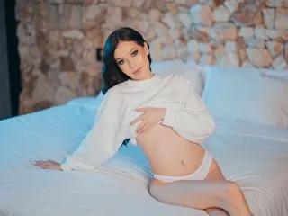 FiorellaLeroy — My show is a mix of flirtation, elegance, and pure fun. I love to dance, tease, and play with desire always keeping it classy, sensual, and full of connection. Expect laughter, passion, and a touch of romance