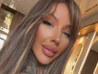 Streamate imScarletNoir is Group imScarletNoir — Have we met? I am a open minded  women that loves to create new connections and make new friends. I enjoy eating at restaurants, traveling, parties and much more, but I'll let you find more things about me