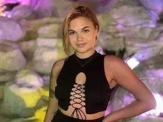 IvorySoul — I like to cover my body with oil while dancing, twerking, and more. Would you please help me take off all my clothes?