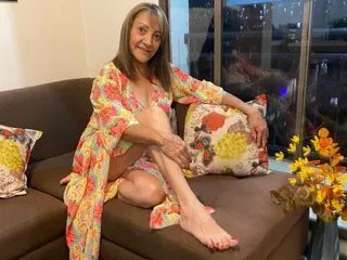 Katiecisneros — A graceful, experienced woman invites you into the refined arts of love. With warmth, soft guidance and sincere attention, she creates an intimate, respectful atmosphere where romance, trust and gentle passion naturally unfold.