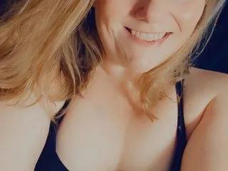LittleReddPrincess — I wasn't even gonna play tonight. I was just gonna go to bed...then I got horny & now I am here! LET'S PLAY!