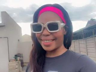 LongPussyLipsxxx — Allow me to dominate u call your mistress, light beautiful skin speak volumes!Mybig boobs with thick nipples phat answer pussy you to submit!l have no limits,you can use my assy as your sexy toy l will enjoy a challenge l love crazy funs
