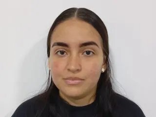 LuannaGray — soy una chica atrevida y muy divertida, tengo claro lo que me gusta y lo que no, pero me encanta conocer personas nuevas y tener nuevas experiencias.