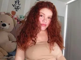 LupeBelle — I enjoy creating a relaxed and sensual atmosphere where we can flirt, talk, and explore desires together. I love private and exclusive shows, real connection, and making you feel comfortable while we enjoy an intimate moment.