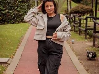 Streamate MargarettCooper is Group MargarettCooper — I like the blowjobs, riding a cock, I get to feel the legun in my co?