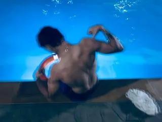 Streamate MiikeFox is Group MiikeFox — I want to provoke you with my mind, capture you with my gaze, and let your imagination do the rest. It all starts with a good conversation.