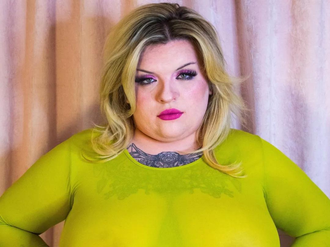 Morganlafeuille on Streamate