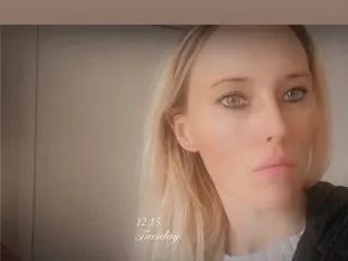 Plushypie — I'm a good girl who does (mostly)what she is told.I'm a people pleaser and want to please you I love private shows as I came share my pussy and tongue piercing  with you  I'm very submissive