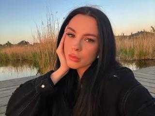 RoxyHey on Streamate