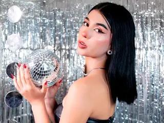 Streamate SamyRouxy is Group SamyRouxy — I love being the center of attention, beautiful and special treatment, pleasure, adventures and unlimited adrenaline. In return, I give a lot of attention, a good blowjob with a happy ending, and I share my sexual fantasies so that they please me.