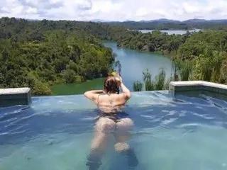 Saraarouusee — I love playing with my breasts on your penis, saliva show, and playing with my toys in my pussy and ass????????????