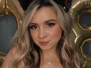 Sarahsteveson018 on Streamate 