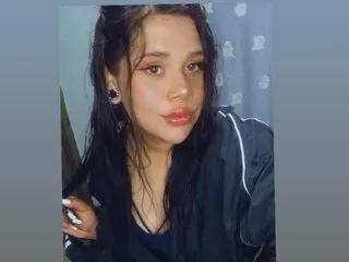 Shammy_Green — Siempre me baso en lo que buscas y preguntare , sin embargo soy muy buen en darte placer sin mostrarte nada explicito, doy excelentes mamadas y me gusta el rol play. Soy amante aprender y a ense?ar este es tu lugar