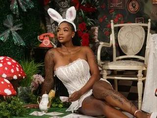 Streamate VenusMillan is Group VenusMillan — This show is sure to blow your mind with how well I am going to keep you entertained and pleased. Come here to relax, disconnect and free yourself with me!