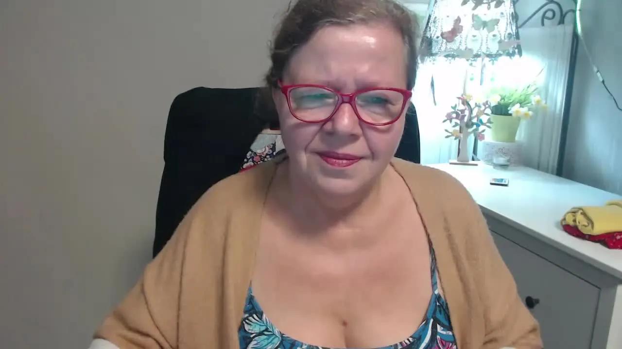 Freechat AdeleeModel on Streamray