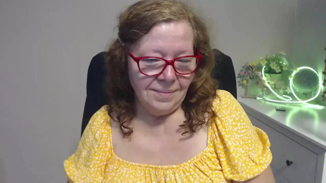 Freechat AdeleeModel on Streamray