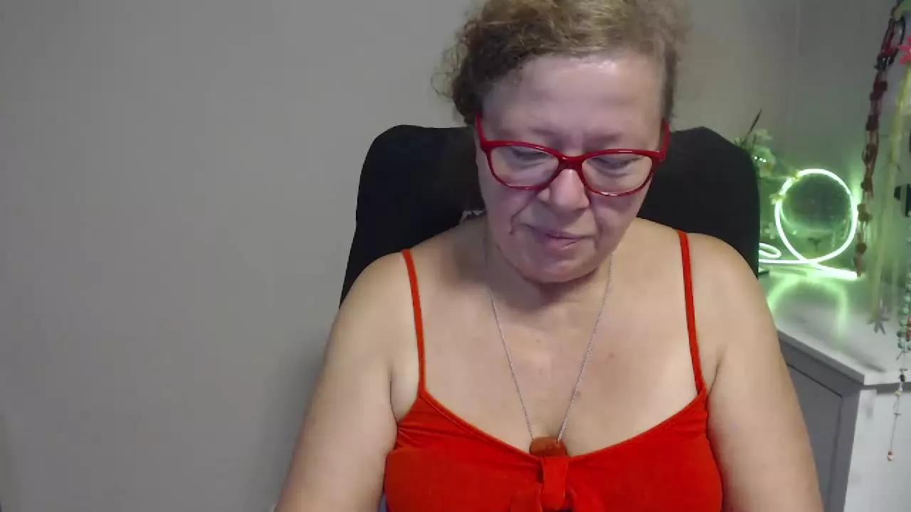 Freechat AdeleeModel on Streamray