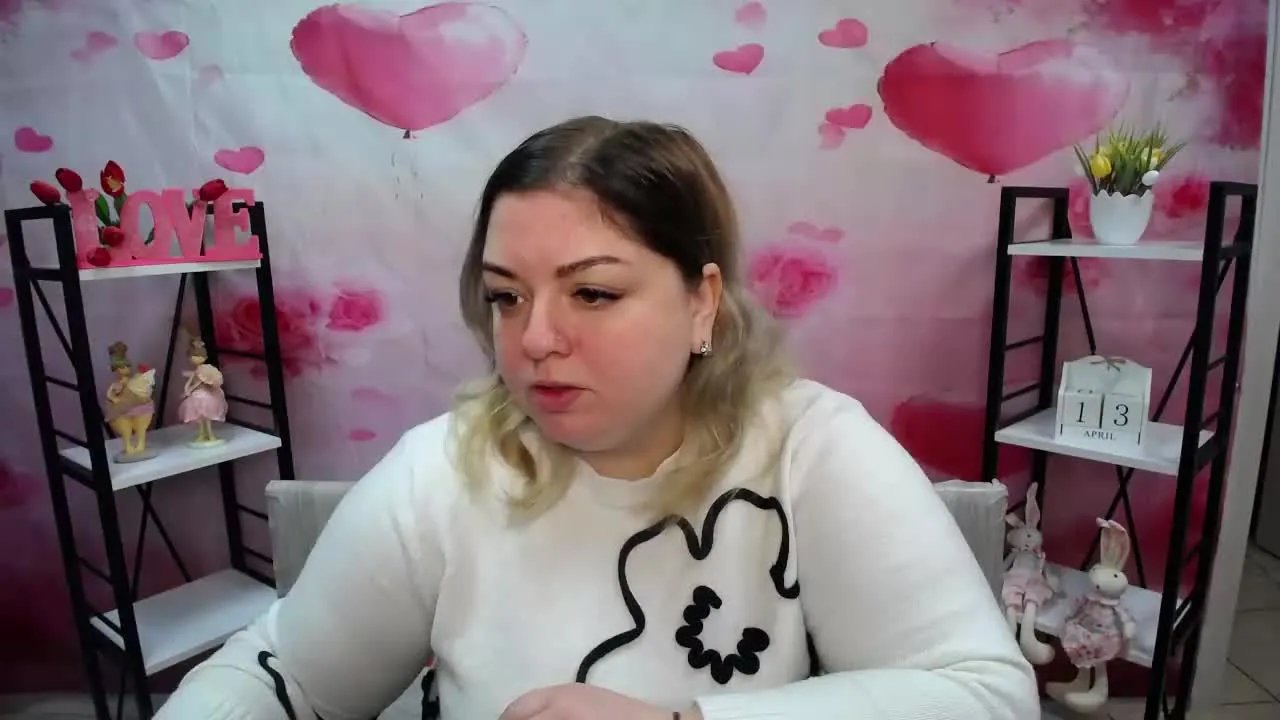 AdelinaMasterr model from sr