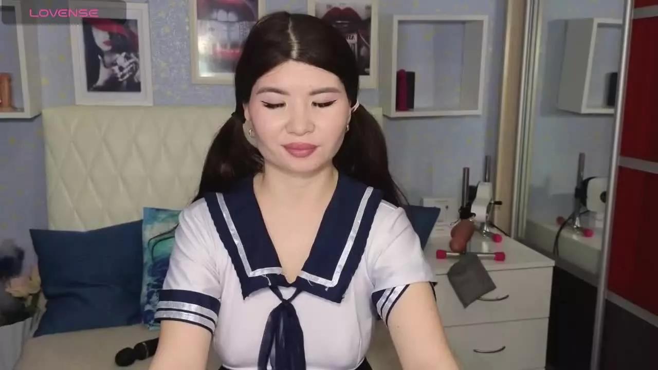 AikoAkiyama on Streamray 