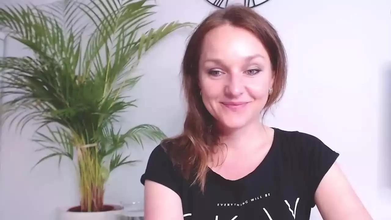 AliciaTease on Streamray 