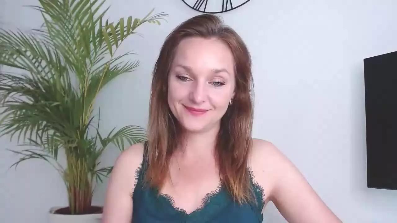 AliciaTease on Streamray 