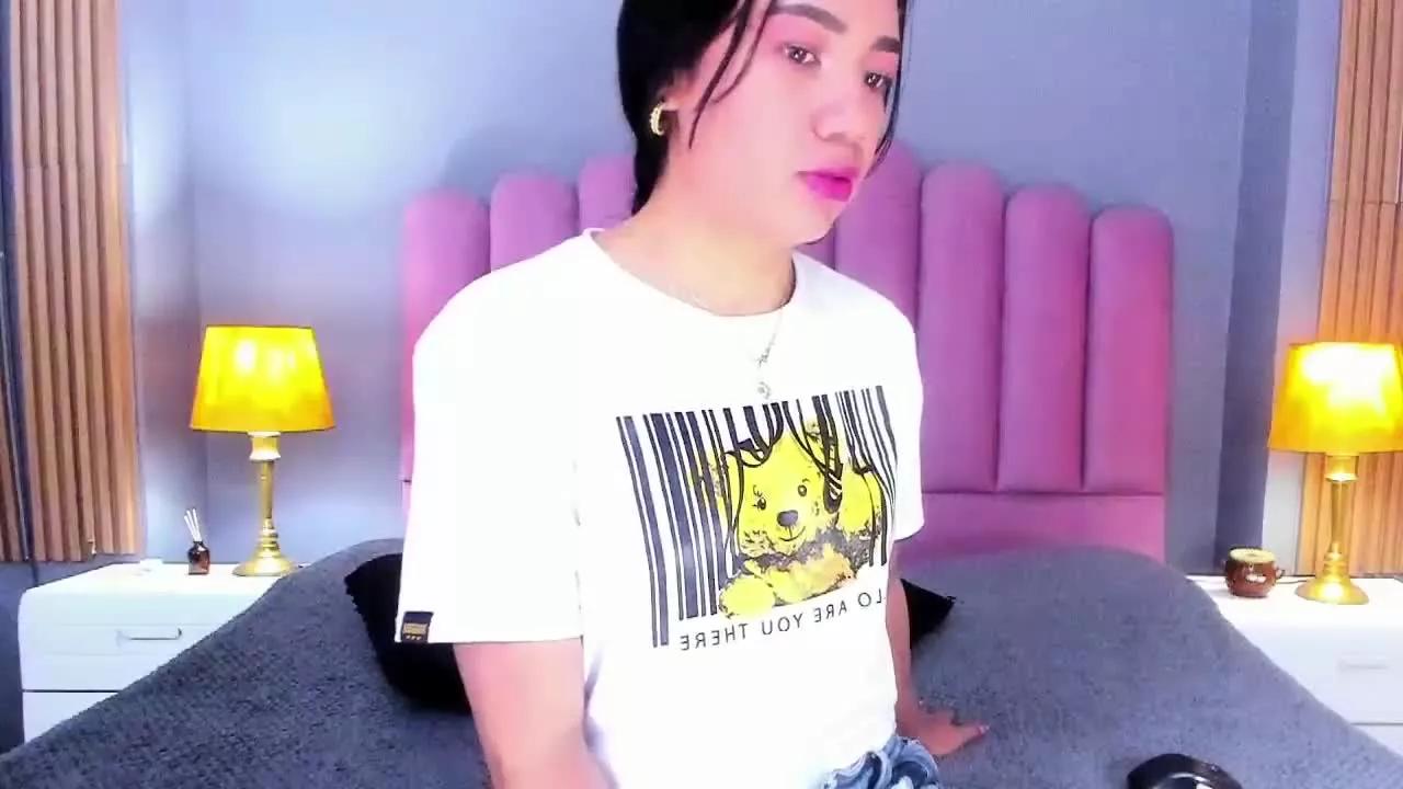 AriaSexyHot on Streamray 