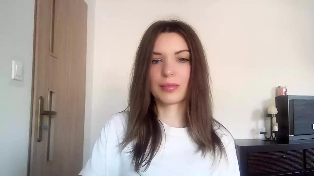 AuroraKiss on Streamray 