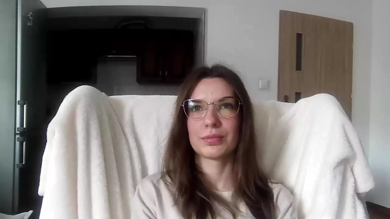 AuroraKiss on Streamray 
