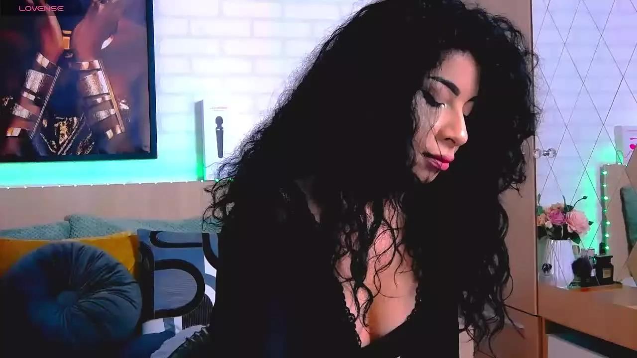 Cardi_Sin on Streamray 