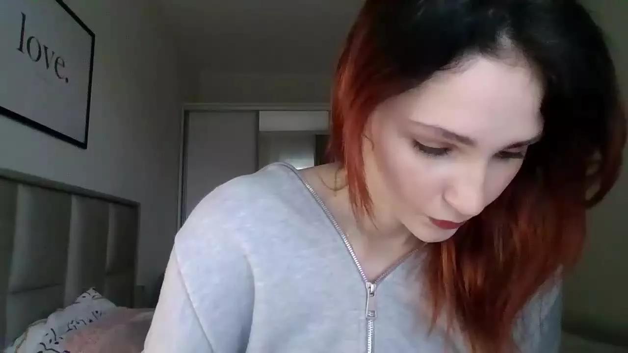 CarmelinaDream on Streamray 