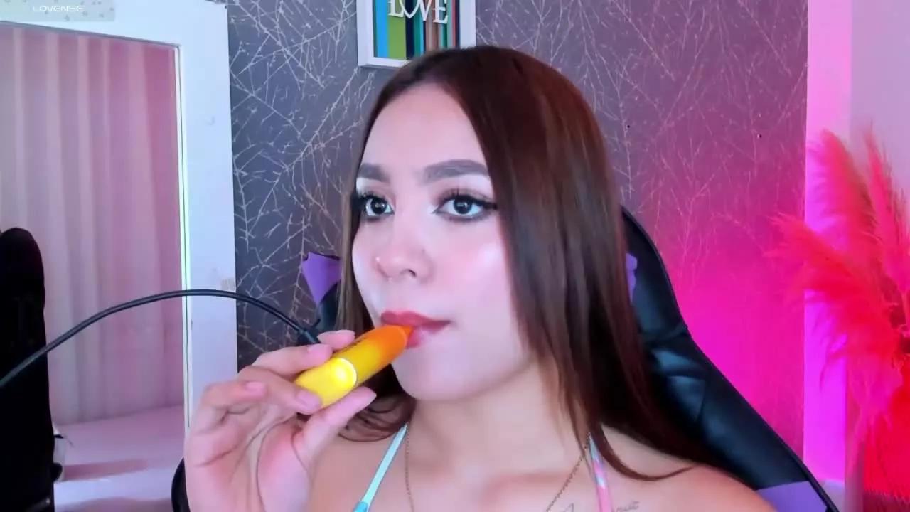 CarolineGarcia on Streamray 