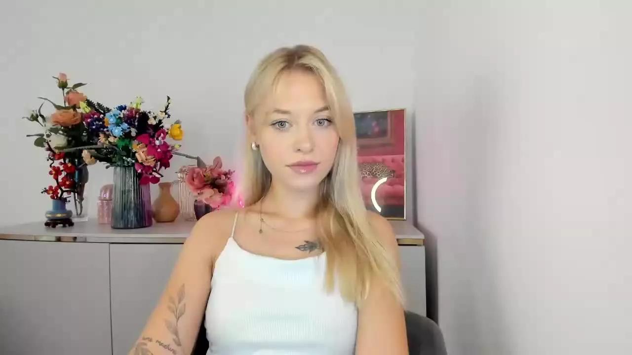 CindyUnique on Streamray 