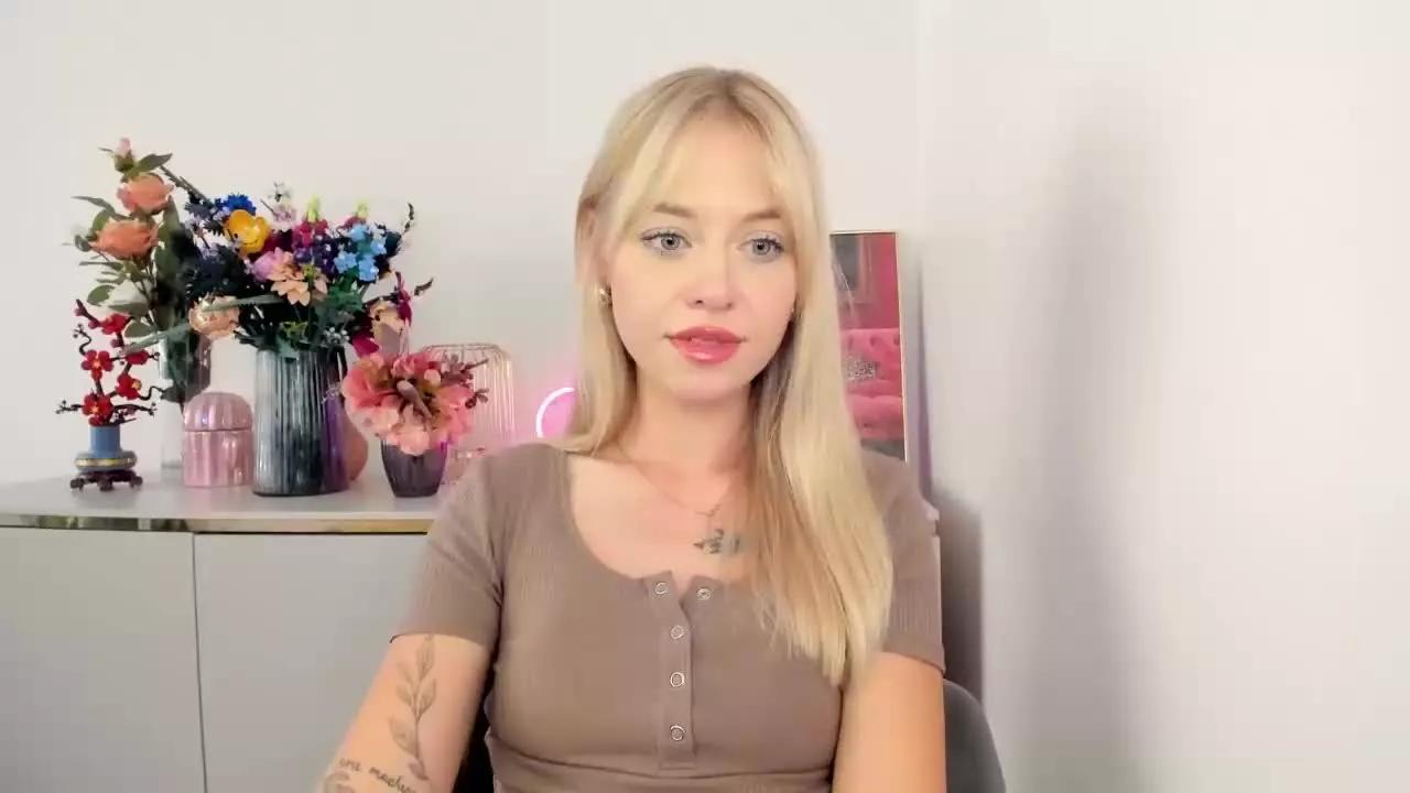 CindyUnique on Streamray 