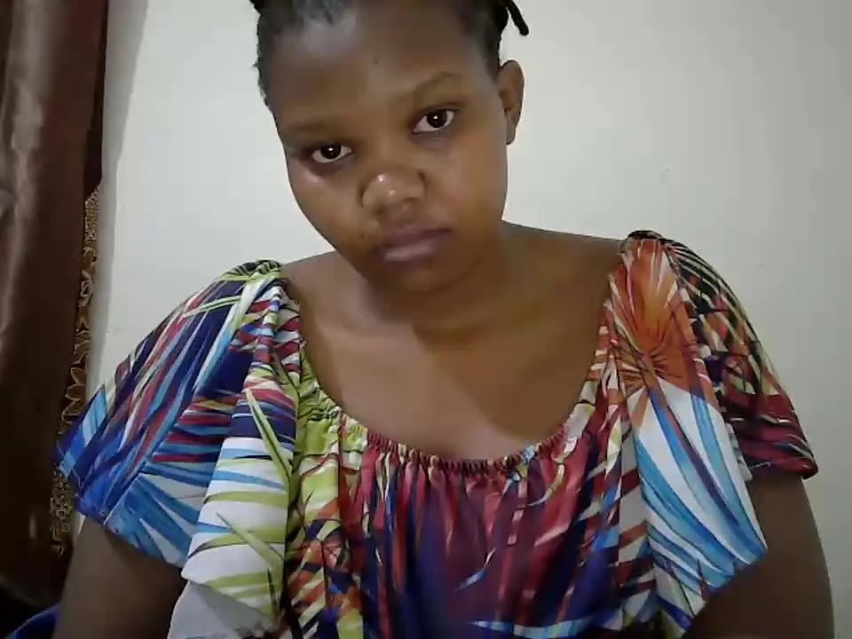 Cuteebony2 — Freechat on Streamray