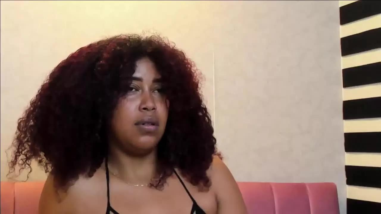 DalilaHeins on Streamray 