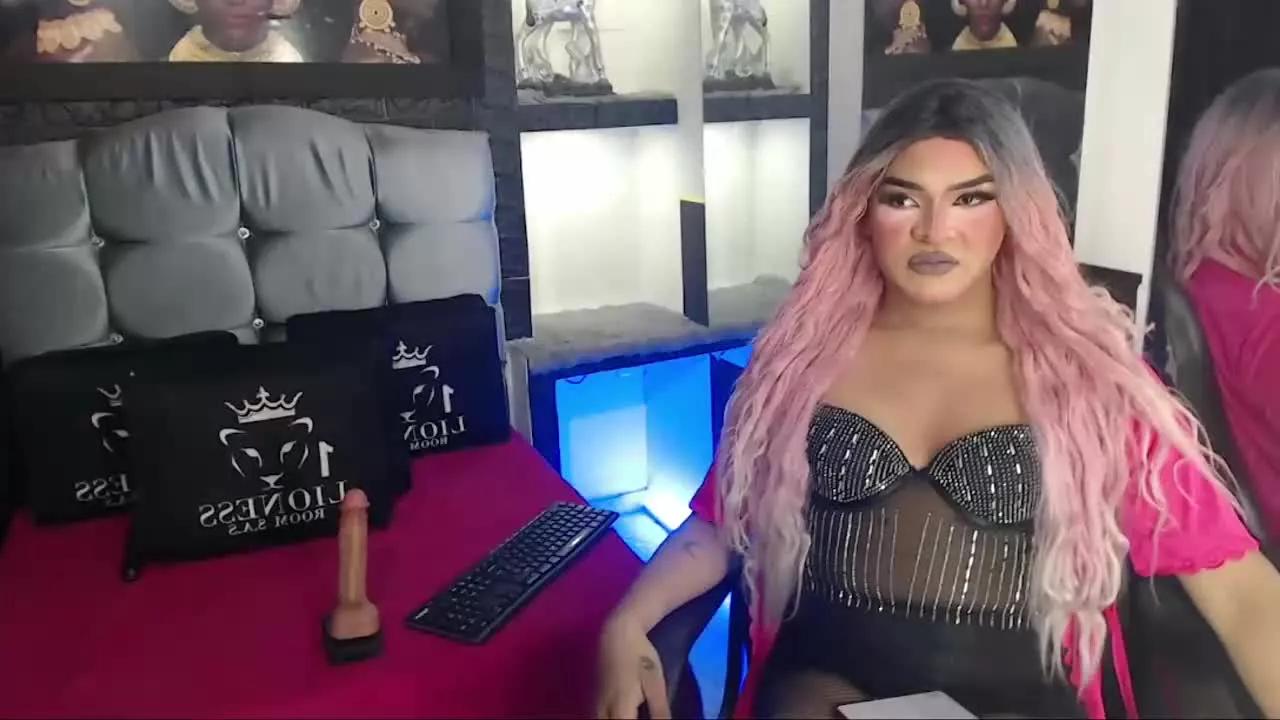 dulce_gaby95TS on Streamray 