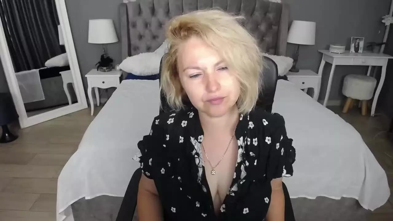 EmmaPark on Streamray 