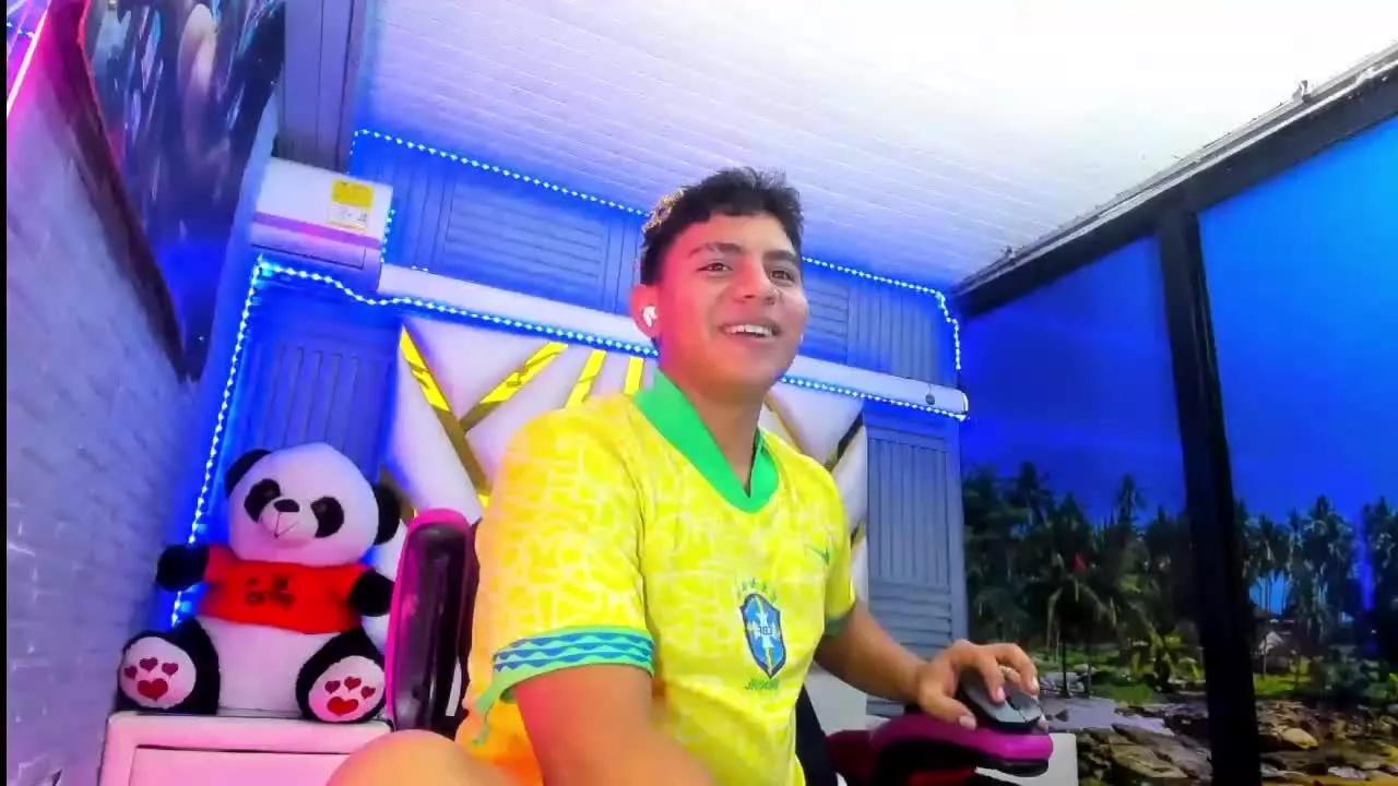 FuckRichi20 on Streamray 