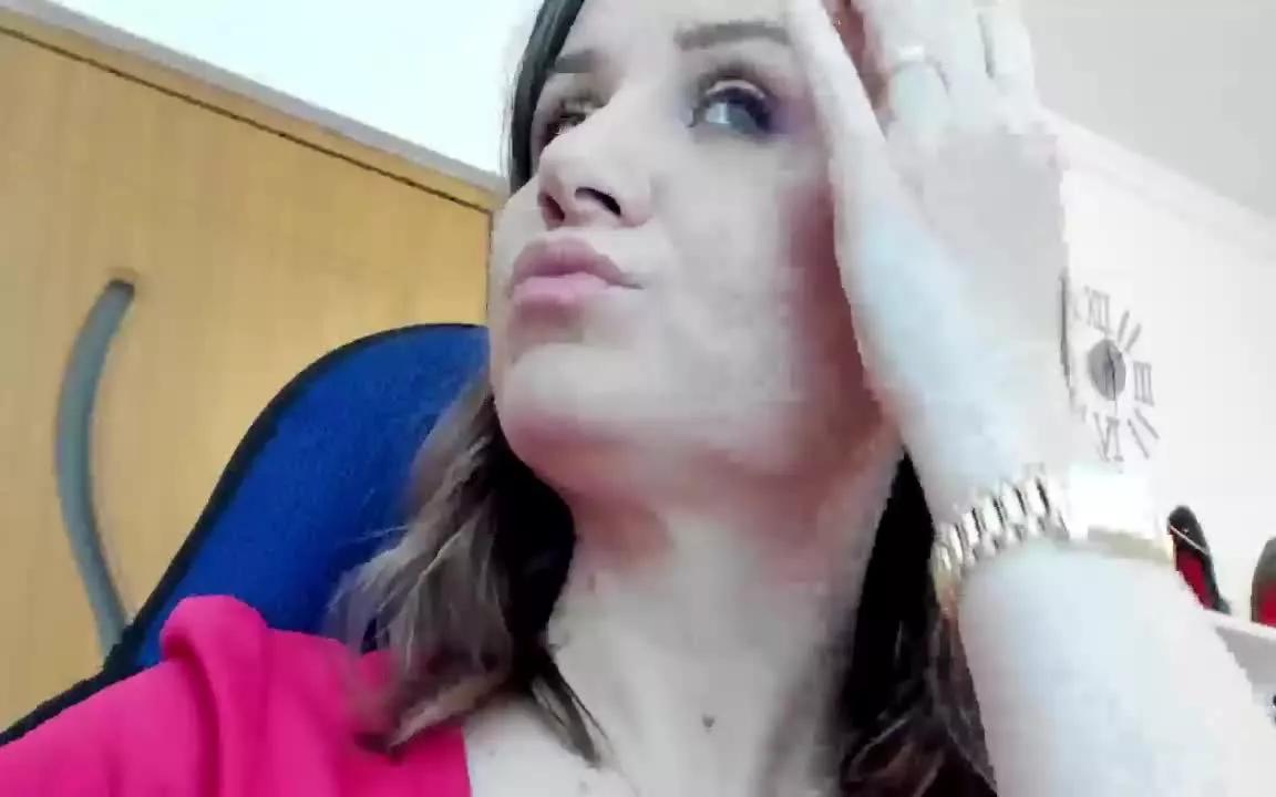 HeartlessQueenn on Streamray 