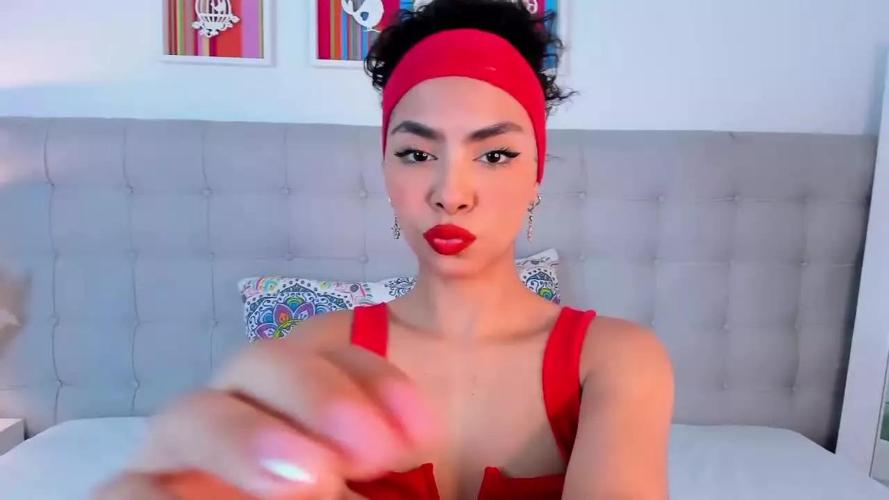 JadeMiranda on Streamray 