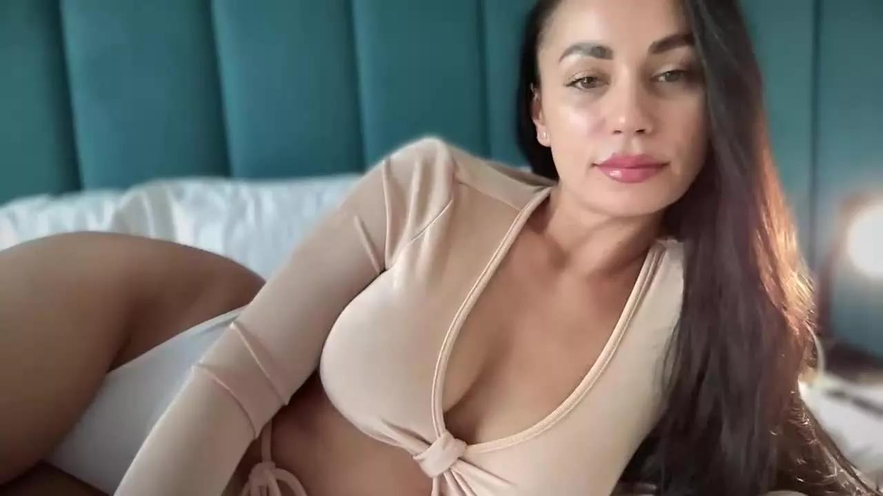 JasmineSweet on Streamray 