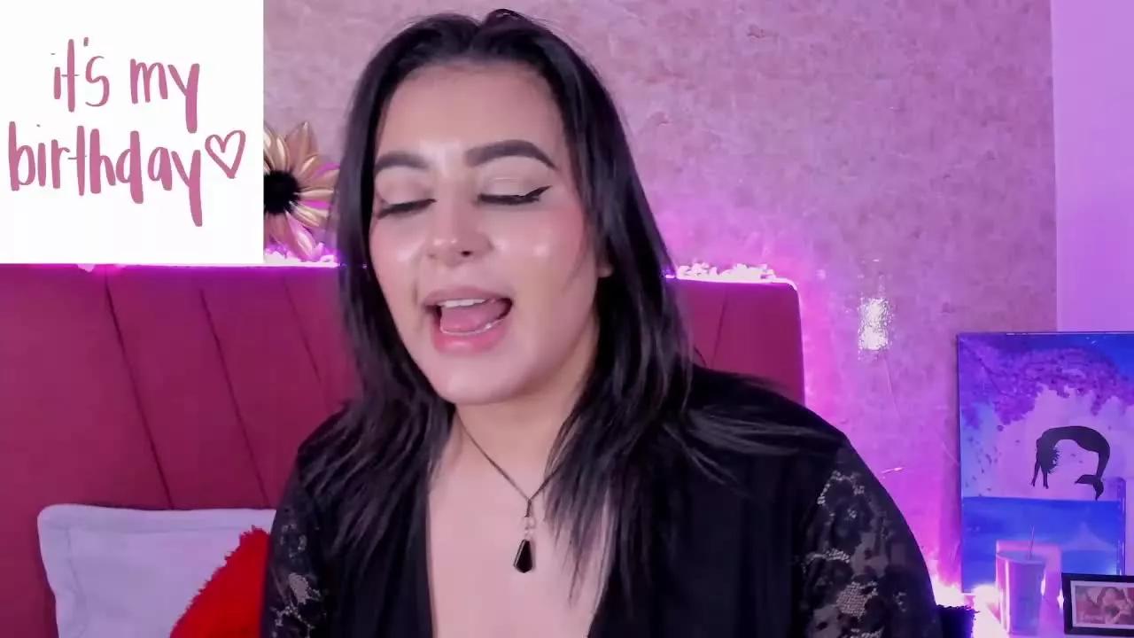 LorenaSteven on Streamray 